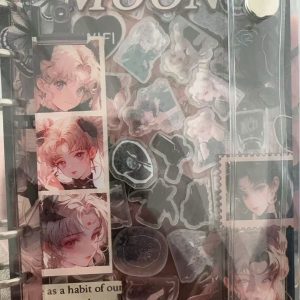 （セーラームーンシリーズ）ふらふら。シール帳です。ノート。かわいい多用です。diyです